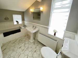 Bathroom- click for photo gallery